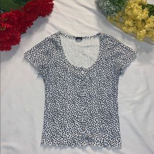 Button up flower blouse from Brandy Melville!